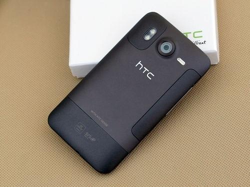 大屏Android机 HTC Desire HD售3180